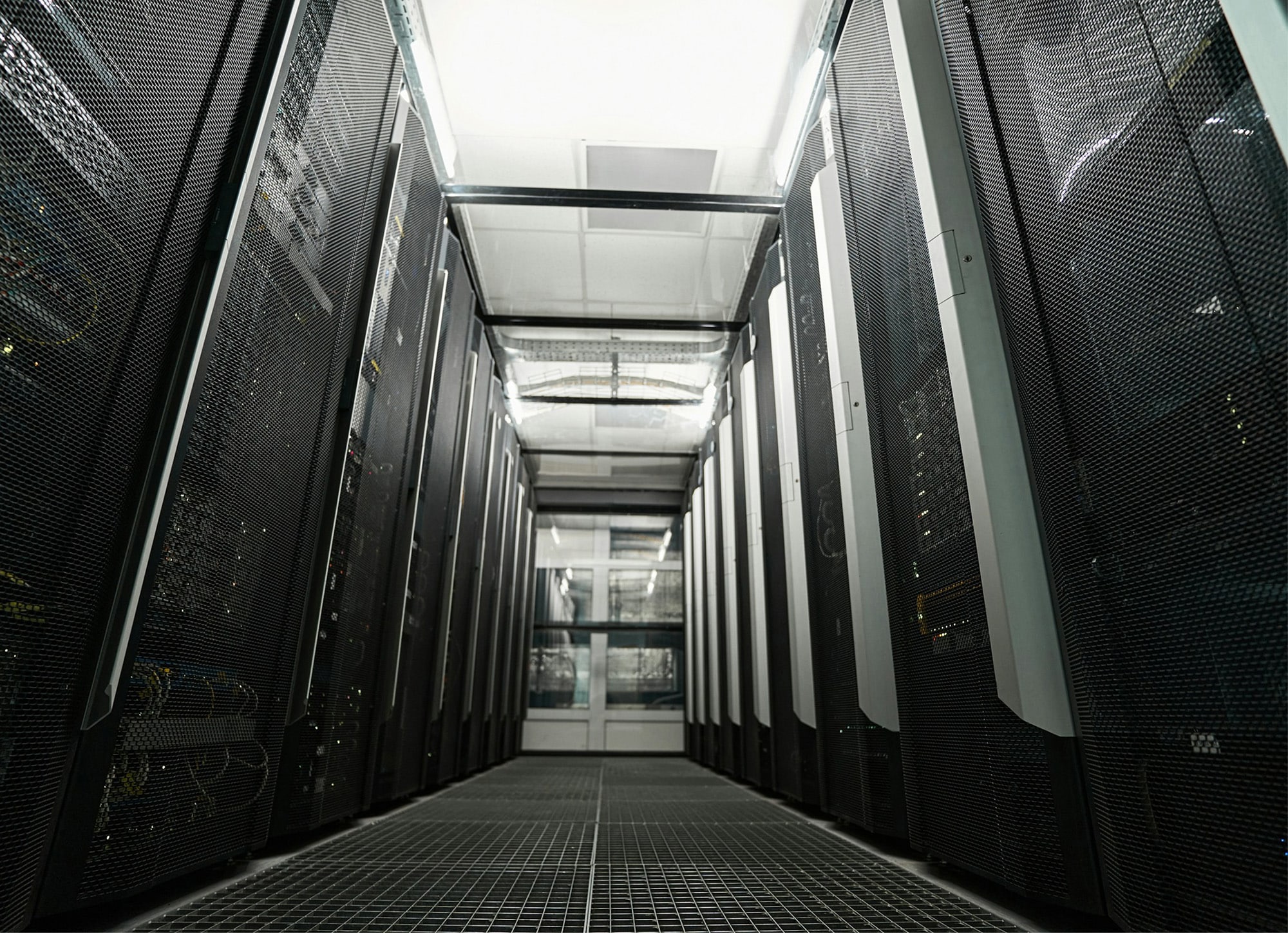Cumulus home hero data centers done right